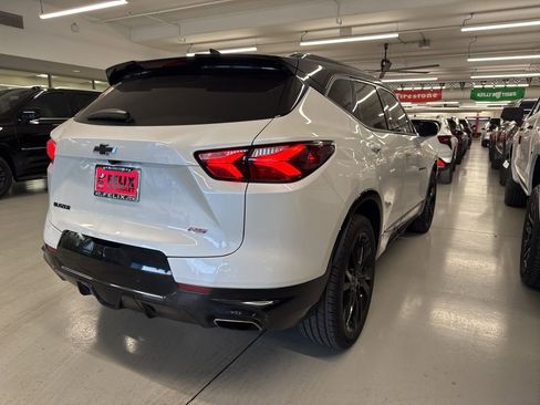 Used 2022 Chevrolet Blazer RS w/ Enhanced Convenience Package image 4