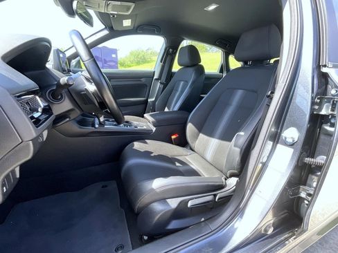 Used 2023 Honda Civic Sport image 10