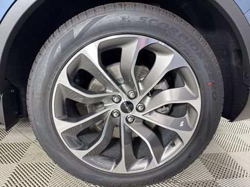 New 2026 Lincoln Aviator 2WD image 30