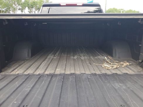 Used 2024 Chevrolet Silverado 1500 LT RWD image 7