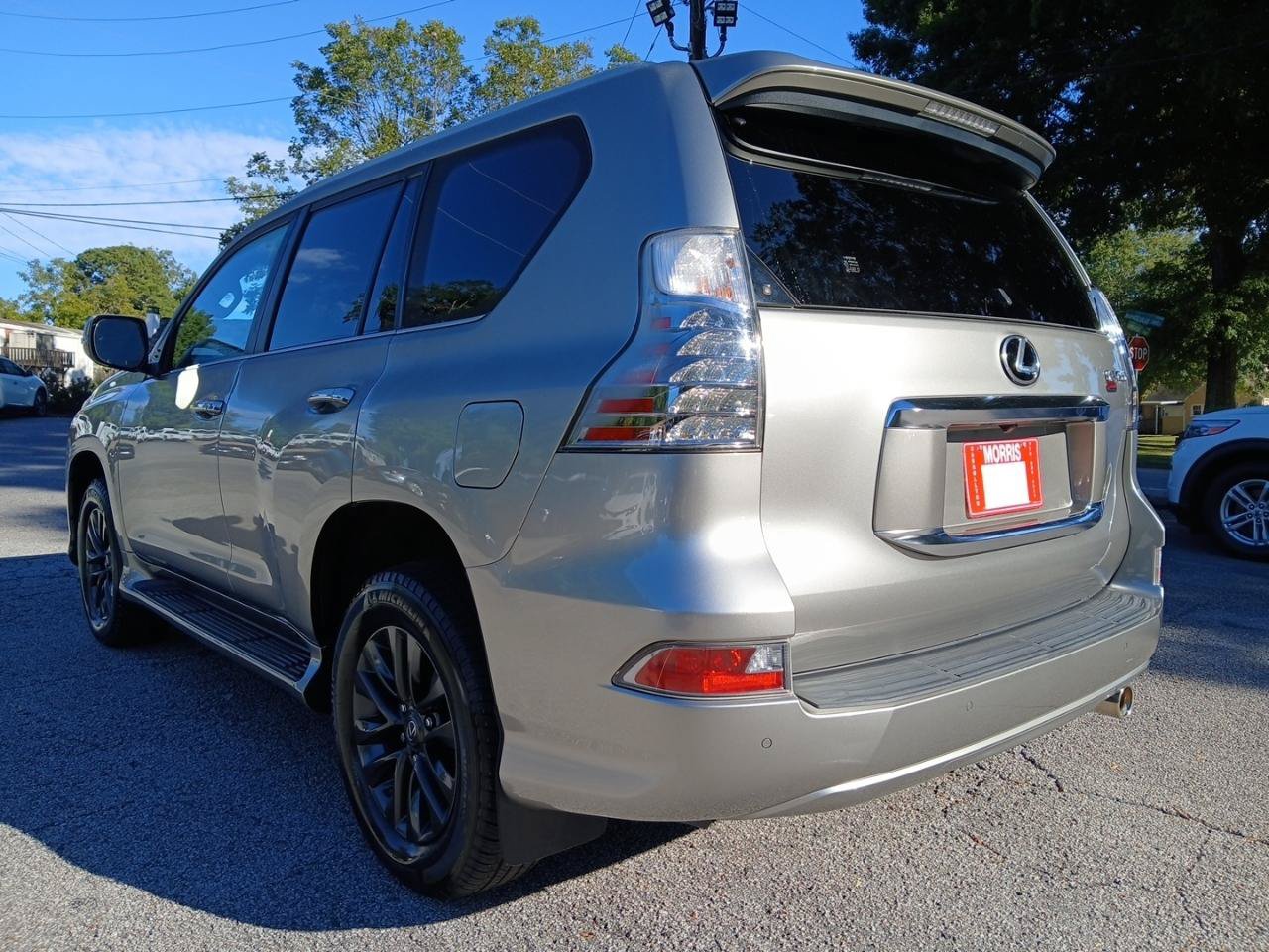 Used 2023 Lexus GX 460 Premium w/ Premium Plus Package AWD/4WD image 8