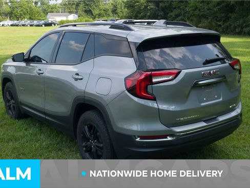 Used 2024 GMC Terrain AT4 AWD/4WD image 4