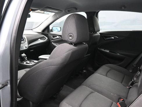 Used 2024 Chevrolet Malibu LT image 18