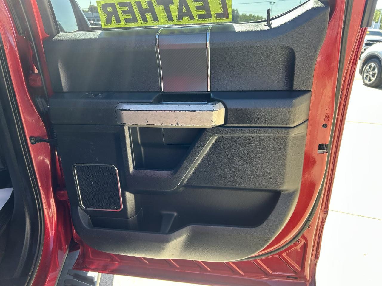Used 2019 Ford F150 Lariat w/ Equipment Group 502A Luxury AWD/4WD image 15