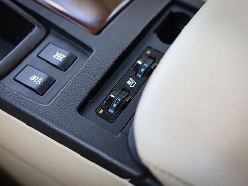 Used 2013 Lexus RX 350 AWD image 34