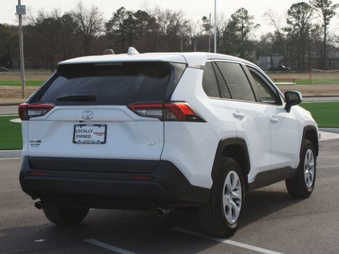 Certified 2025 Toyota RAV4 LE image 17