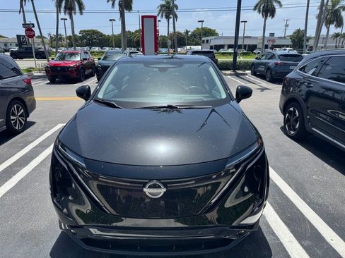 Used 2023 Nissan Ariya AWD/4WD image 3