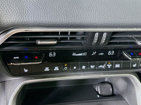 Used 2025 MAZDA CX-90 3.3 Turbo w/ Preferred Package image 24