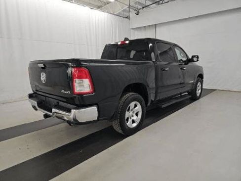 Used 2019 RAM 1500 Big Horn AWD/4WD image 4