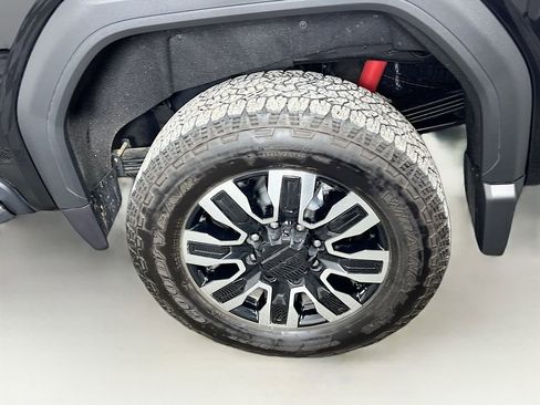 Used 2025 GMC Sierra 2500 Denali Ultimate image 28