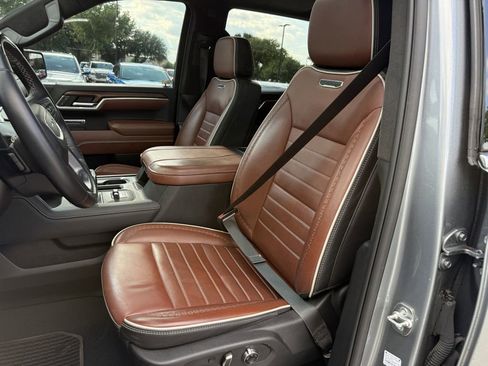 Used 2025 GMC Sierra 1500 Denali Ultimate AWD/4WD image 25