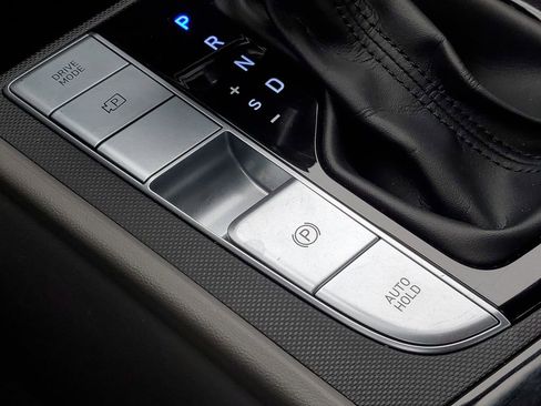 Used 2022 Hyundai Elantra Blue image 19