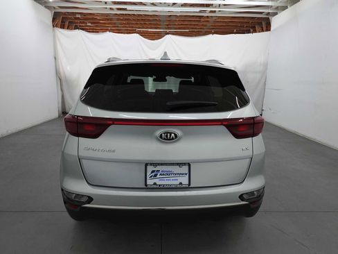 Used 2020 Kia Sportage EX AWD/4WD image 6