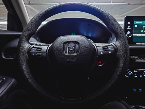 Used 2026 Honda HR-V LX image 21