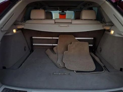 Used 2014 Cadillac SRX Luxury w/ LPO, U-Rail D-Rings Package image 8