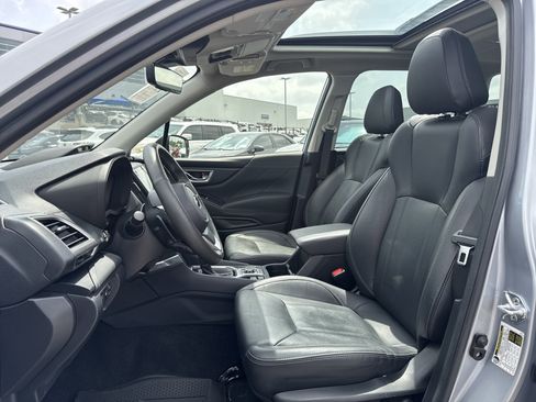 Used 2023 Subaru Forester Touring w/ Popular Package #3 AWD/4WD image 28