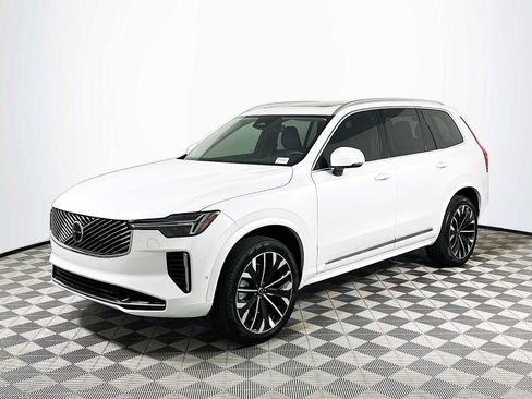 New 2025 Volvo XC90 B6 Plus w/ Protection Package Premier image 3