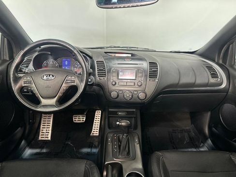 Used 2015 Kia Forte Koup SX w/ SX Premium Package image 9