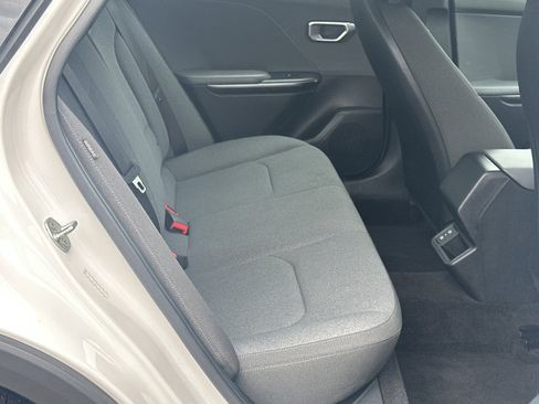 Used 2025 Kia K4 FWD image 15