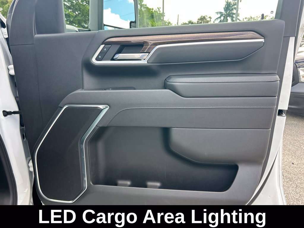 Used 2025 Chevrolet Silverado 2500 LT w/ Convenience Package AWD/4WD image 27