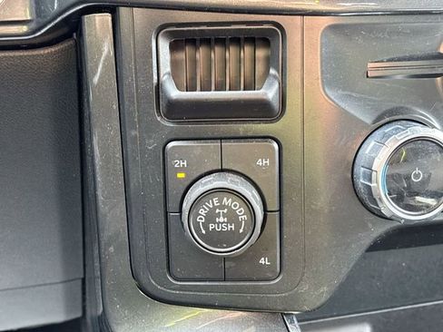 Used 2022 Ford F150 XLT w/ Equipment Group 302A High image 32