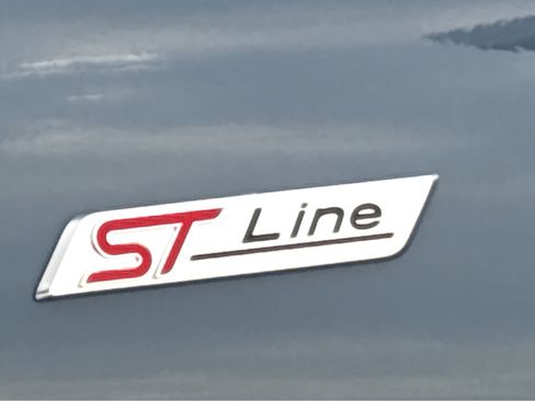 Used 2025 Ford Escape ST-Line Elite image 24