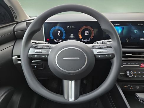 Certified 2025 Hyundai Tucson SE image 23