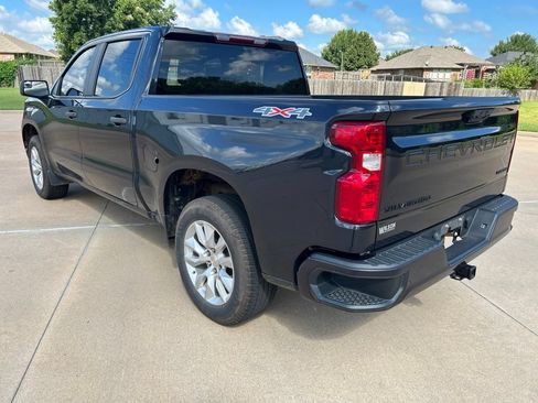 Used 2023 Chevrolet Silverado 1500 Custom w/ LPO, Dark Essentials Package AWD/4WD image 3