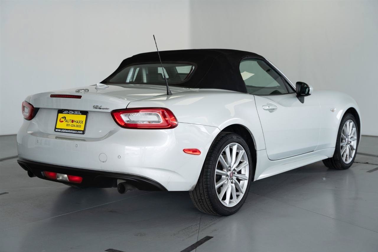 Used 2019 FIAT 124 Spider Lusso w/ Convenience Group RWD image 7