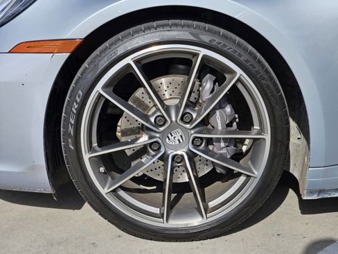 Certified 2020 Porsche 911 Carrera image 14