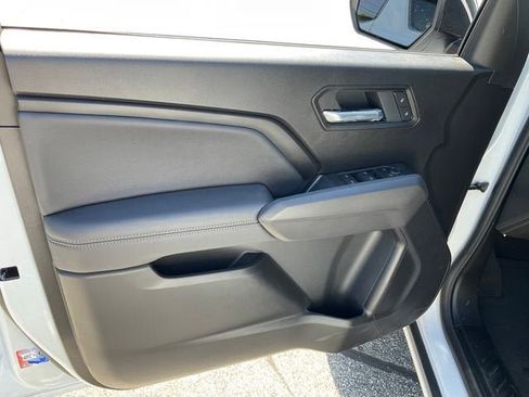 New 2026 GMC Canyon Elevation w/ Convenience Package AWD/4WD image 4