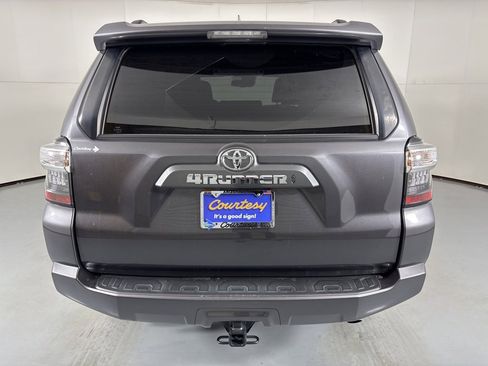 Used 2023 Toyota 4Runner SR5 Premium image 7