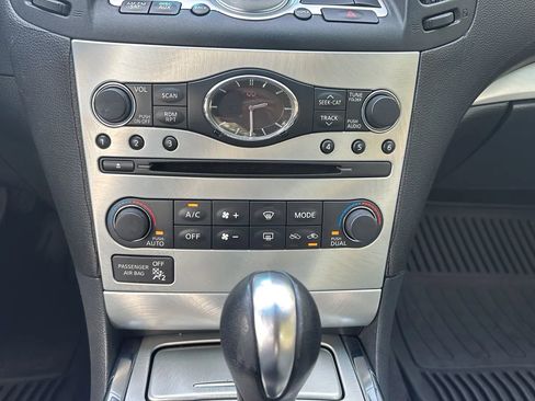 Used 2012 INFINITI G37 Convertible w/ Premium Pkg RWD image 17
