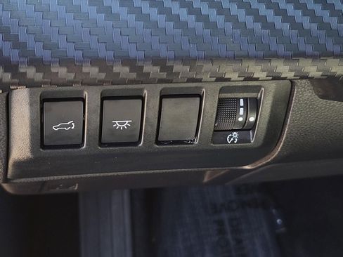 Used 2024 Subaru Ascent Premium w/ Convenience Package image 21