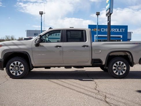 New 2026 Chevrolet Silverado 2500 Custom w/ Custom Value Package AWD/4WD image 8