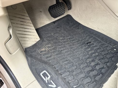 Used 2019 Audi Q7 3.0T Prestige w/ Prestige Package image 17