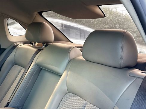 Used 2015 Buick Verano w/ Comfort Package image 28