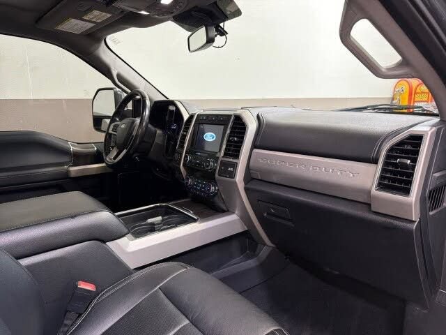 Used 2021 Ford F250 Lariat w/ Lariat Ultimate Package AWD/4WD image 41