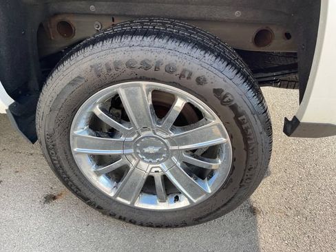 Used 2018 Chevrolet Silverado 1500 High Country AWD/4WD image 40