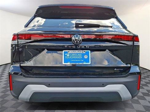 New 2025 Volkswagen Tiguan S image 4