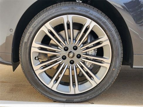 New 2025 Land Rover Range Rover Sport Dynamic SE image 7