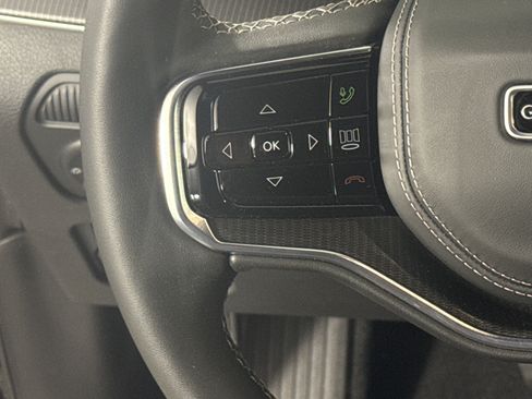 New 2026 Jeep Grand Wagoneer L Summit AWD/4WD image 17