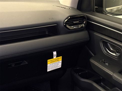 New 2025 Honda Pilot Elite image 17