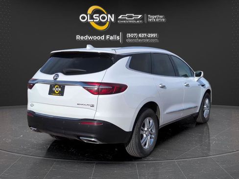 Used 2019 Buick Enclave Essence image 7