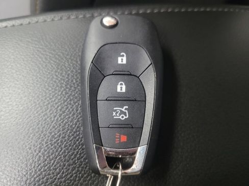 Used 2017 Chevrolet Cruze LS image 32