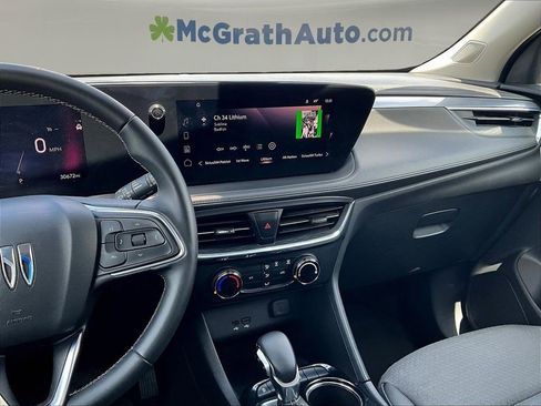 Used 2025 Buick Encore GX Preferred AWD/4WD image 12