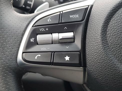 Used 2022 Genesis G70 2.0T w/ Prestige Package image 13