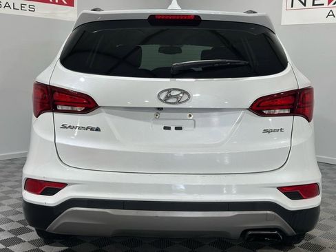 Used 2017 Hyundai Santa Fe Sport image 8