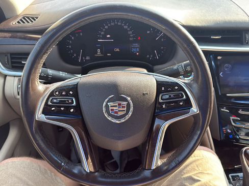 Used 2013 Cadillac XTS Luxury w/ Driver Awareness Package FWD image 9