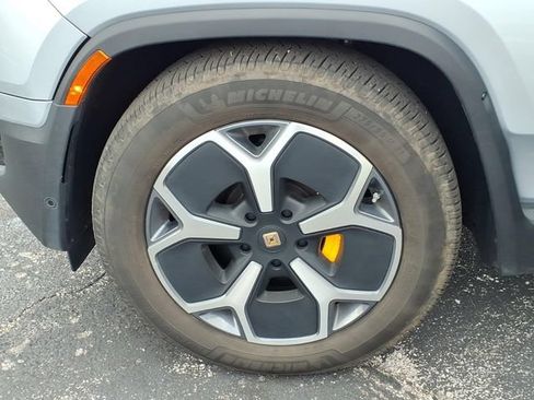 Used 2023 Rivian R1T Adventure Quad AWD/4WD image 15